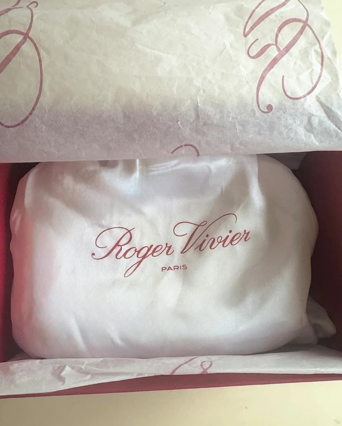 로저비비에 스퀘어백 상품이미지2