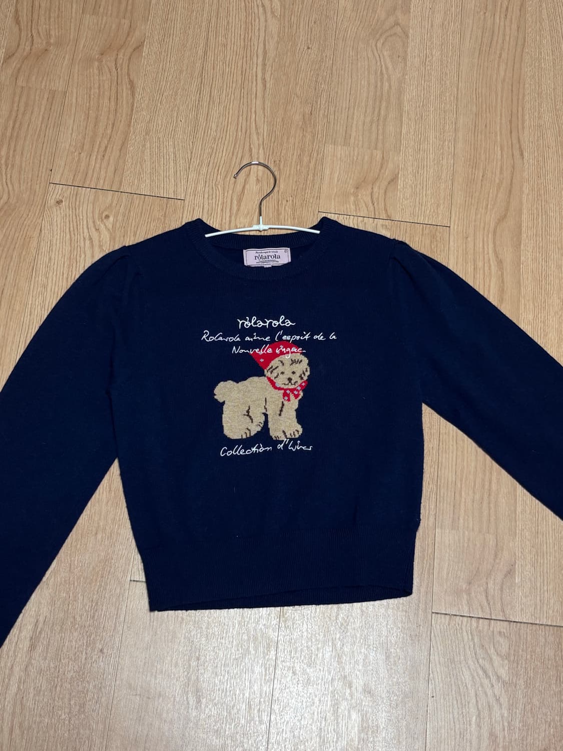 로라로라 퍼피 퍼프 슬리브 니트 네이비 더바넷 타낫 아카이브제이투유 상품이미지3