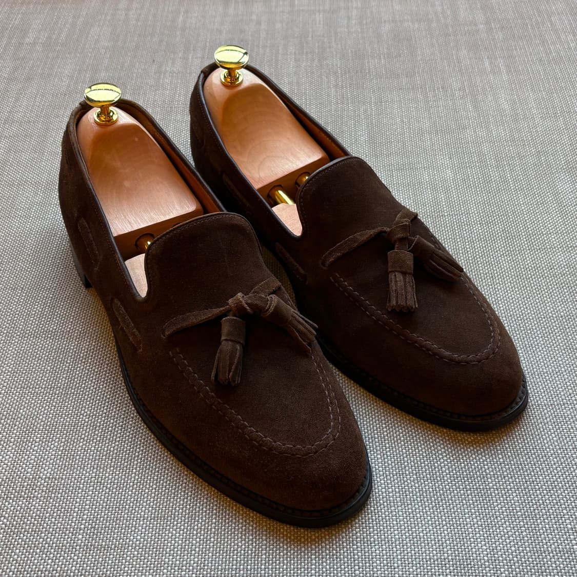 [280] Loake LINCOLN 브라운 스웨이드 태슬 로퍼 상품이미지1