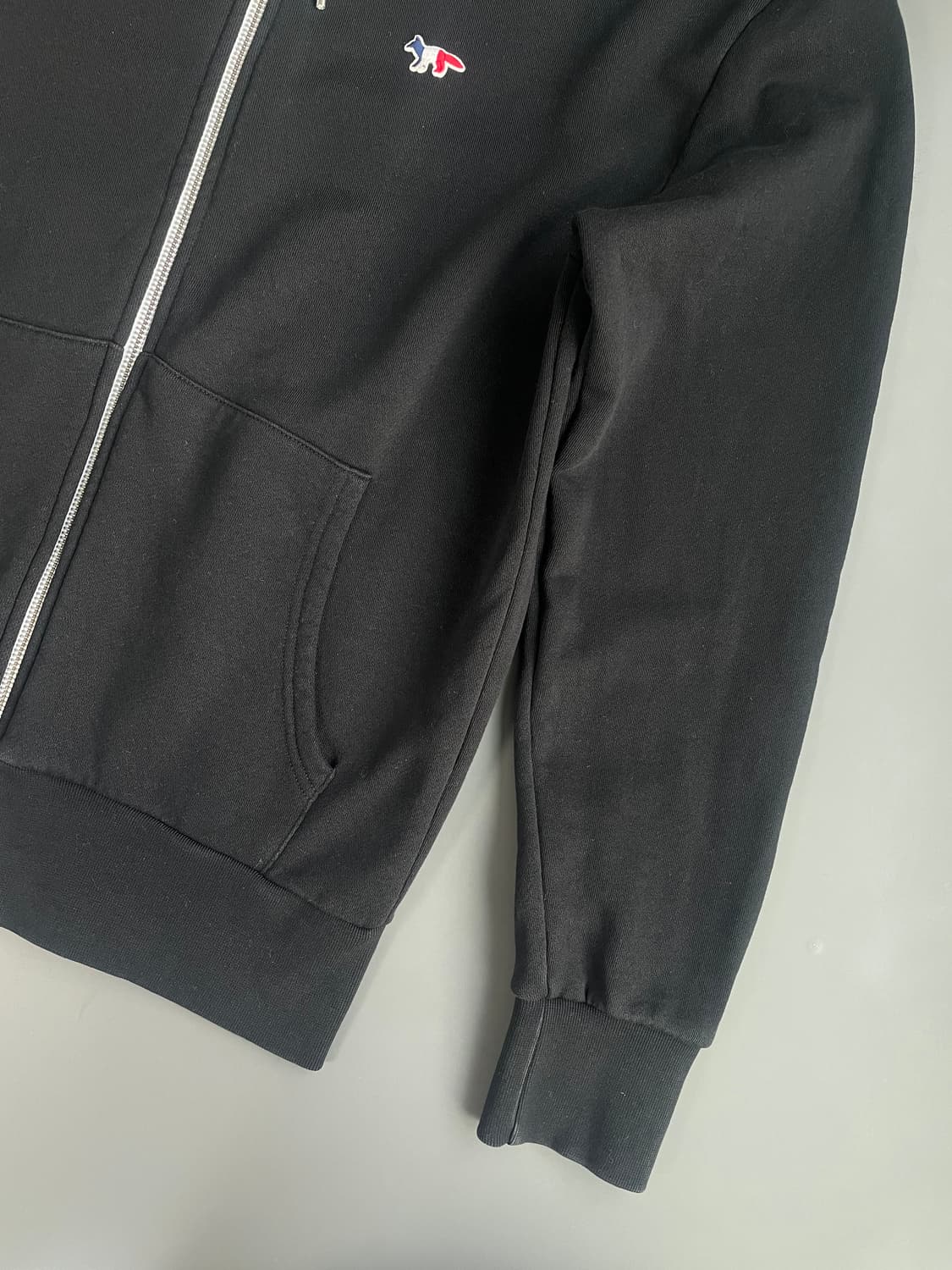 [M] 메종 키츠네 트리 폭스 자수로고 후드 집업 상품이미지5