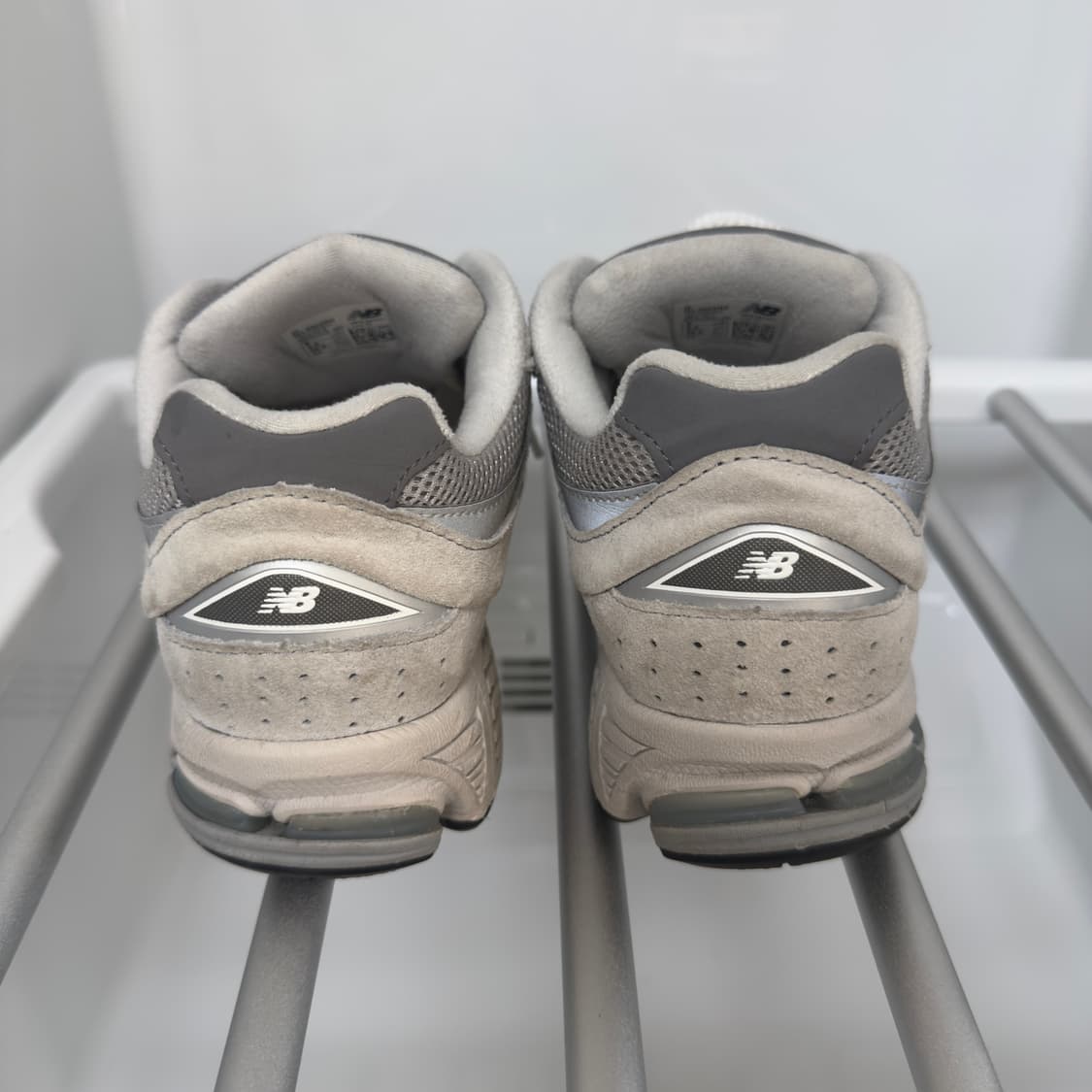 뉴발란스 2002r 240 상품이미지4