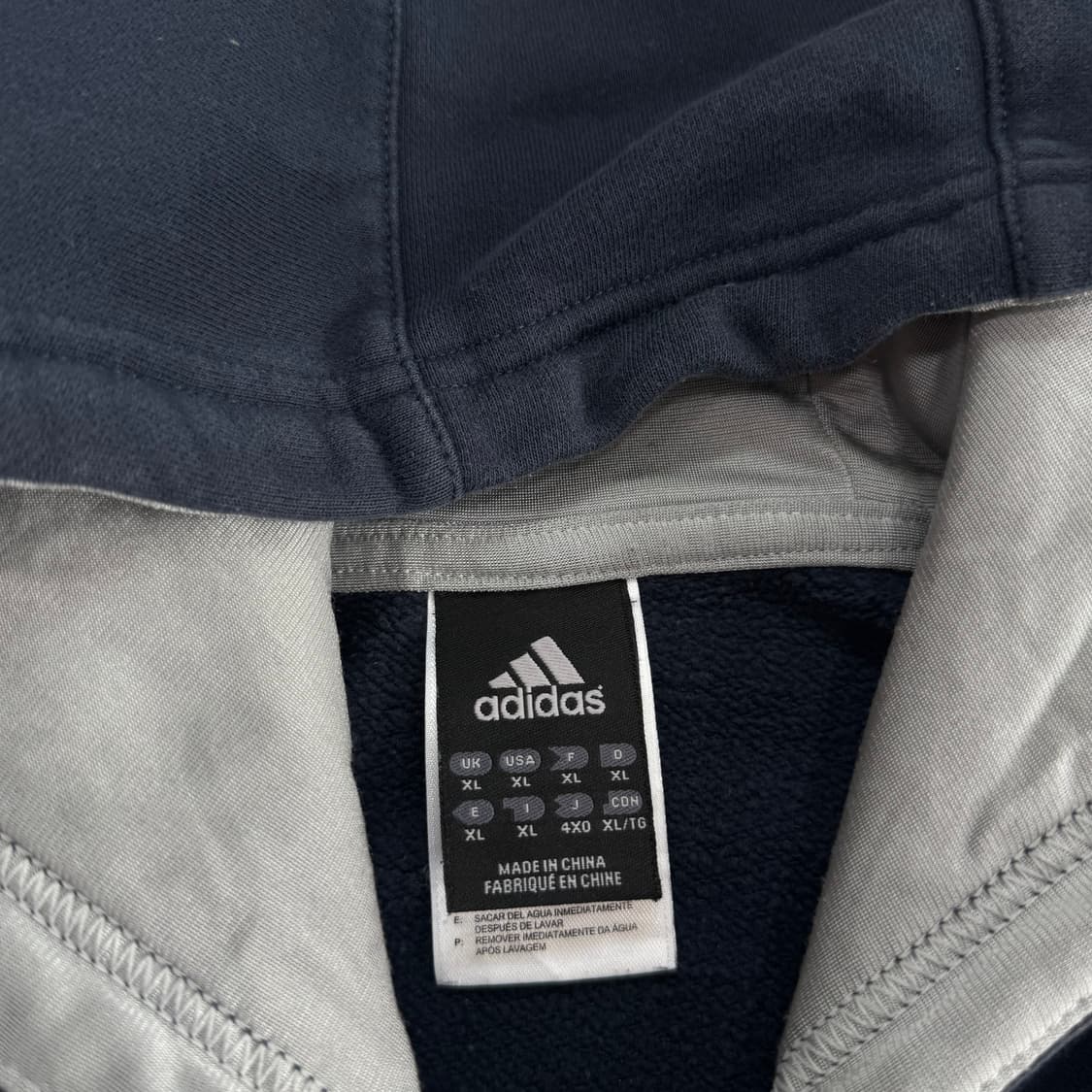 Adidas 아디다스 그레이 삼각로고 네이비 후드티 상품이미지5