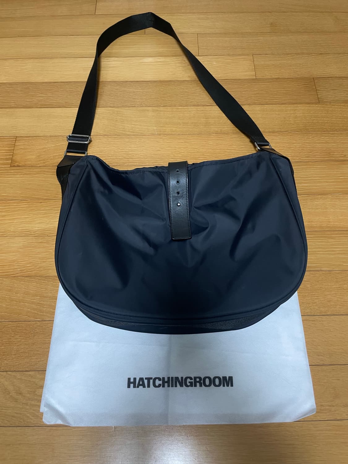 [OS] 해칭룸 웨이비백 블랙 상품이미지1