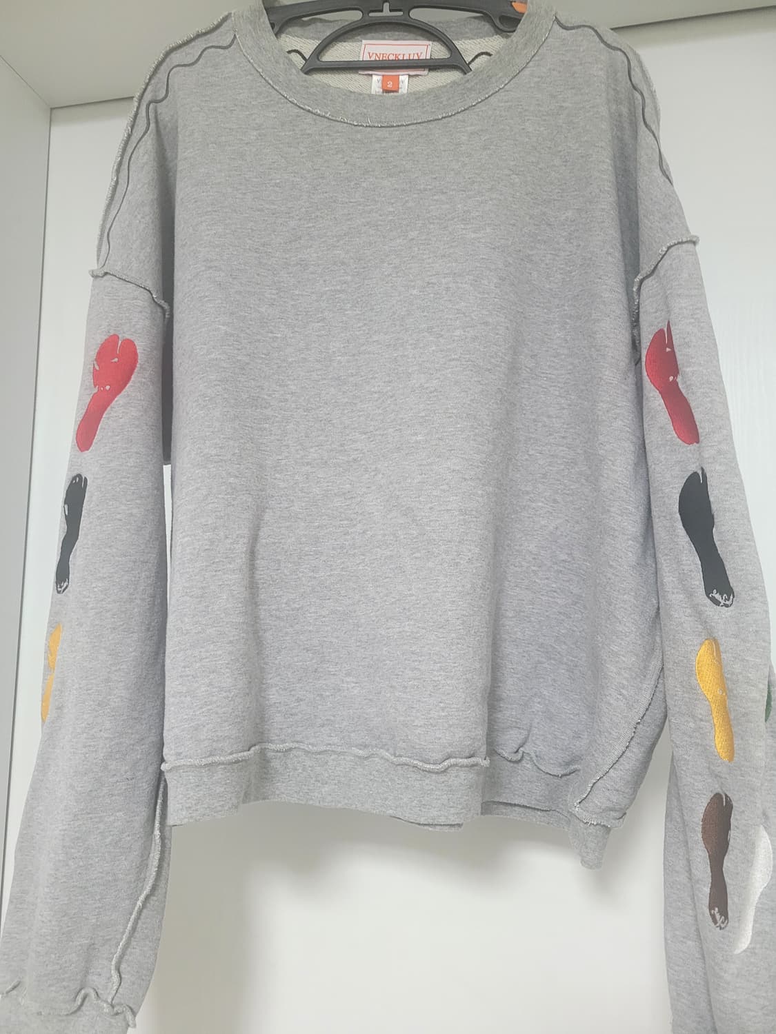 브이넥러브 맨투맨 상품이미지3