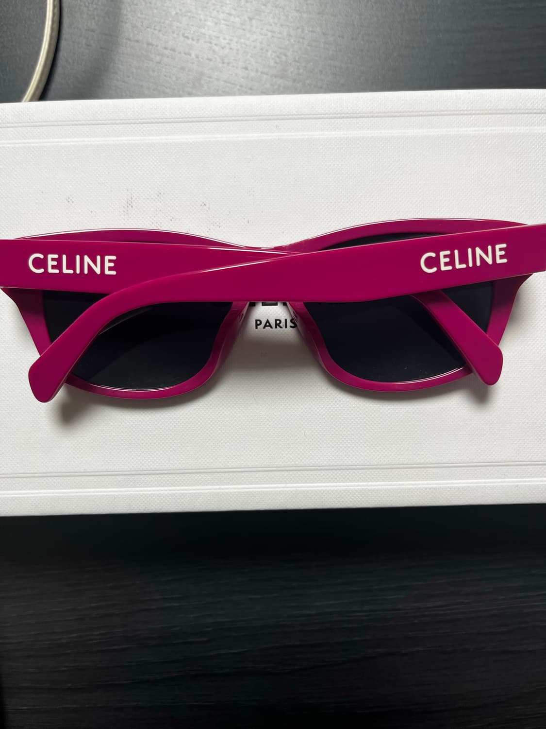 셀린느 모노크롬 선글라스 상품이미지1