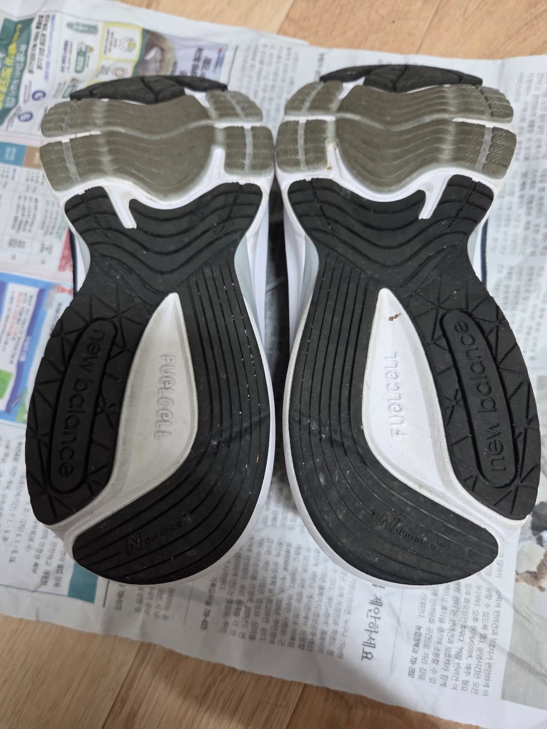 뉴발란스 990v6 255 팝니다 상품이미지5