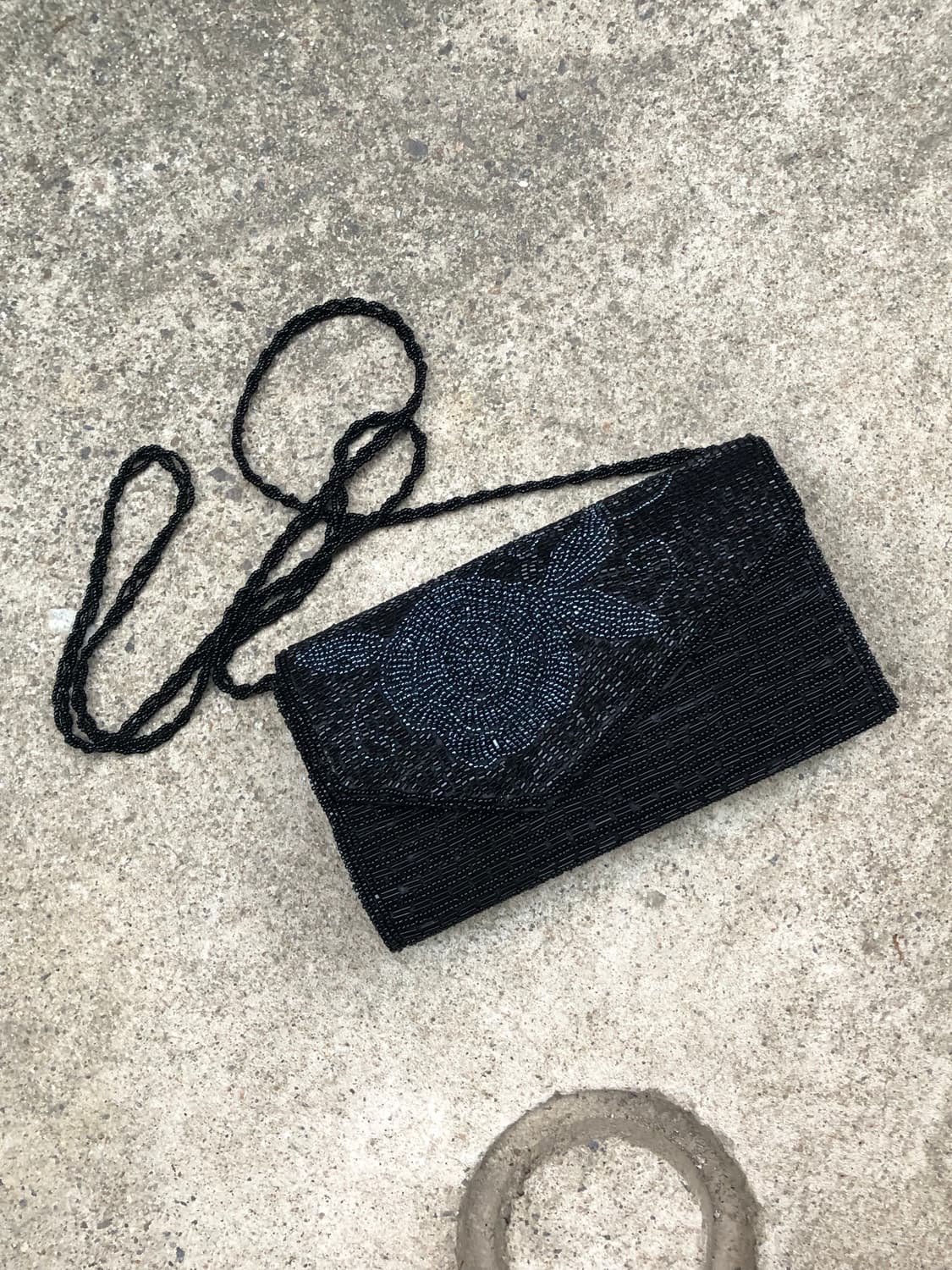 black floral beaded shoulder bag  상품이미지5