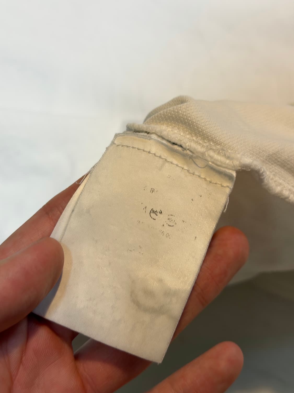 몽클레어 와펜로고 반팔 카라티 화이트 상품이미지3