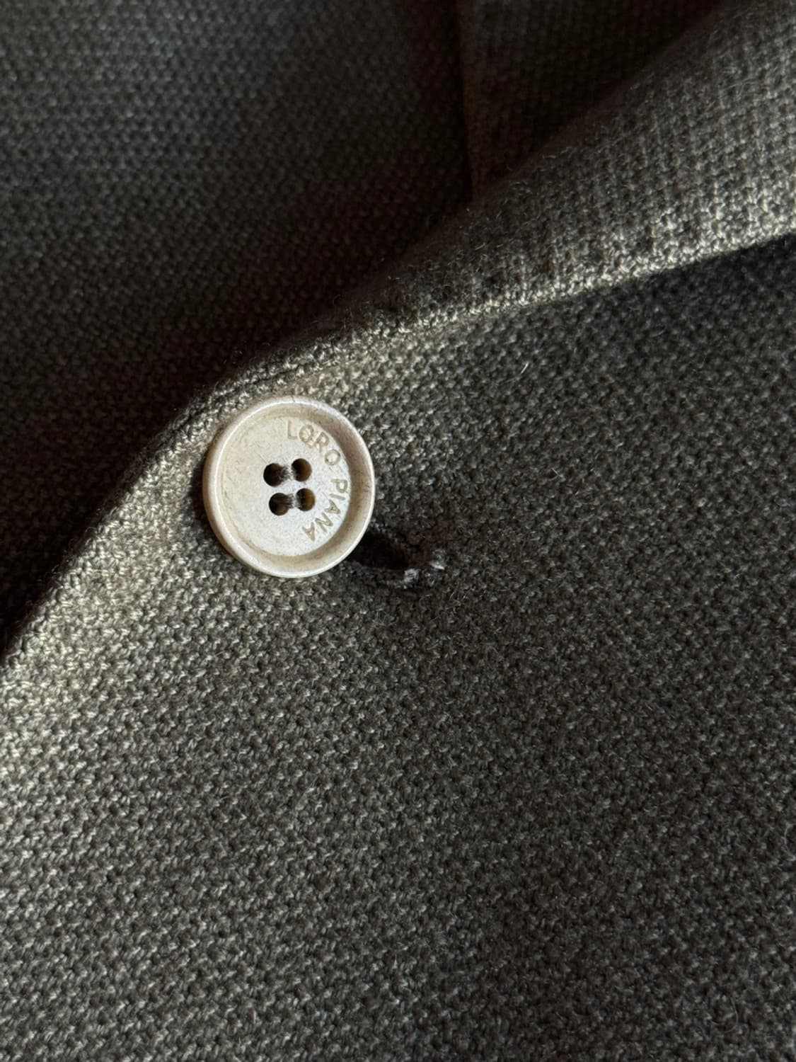 로로피아나 캐시미어 더블 브레스티드 자켓 100 상품이미지4