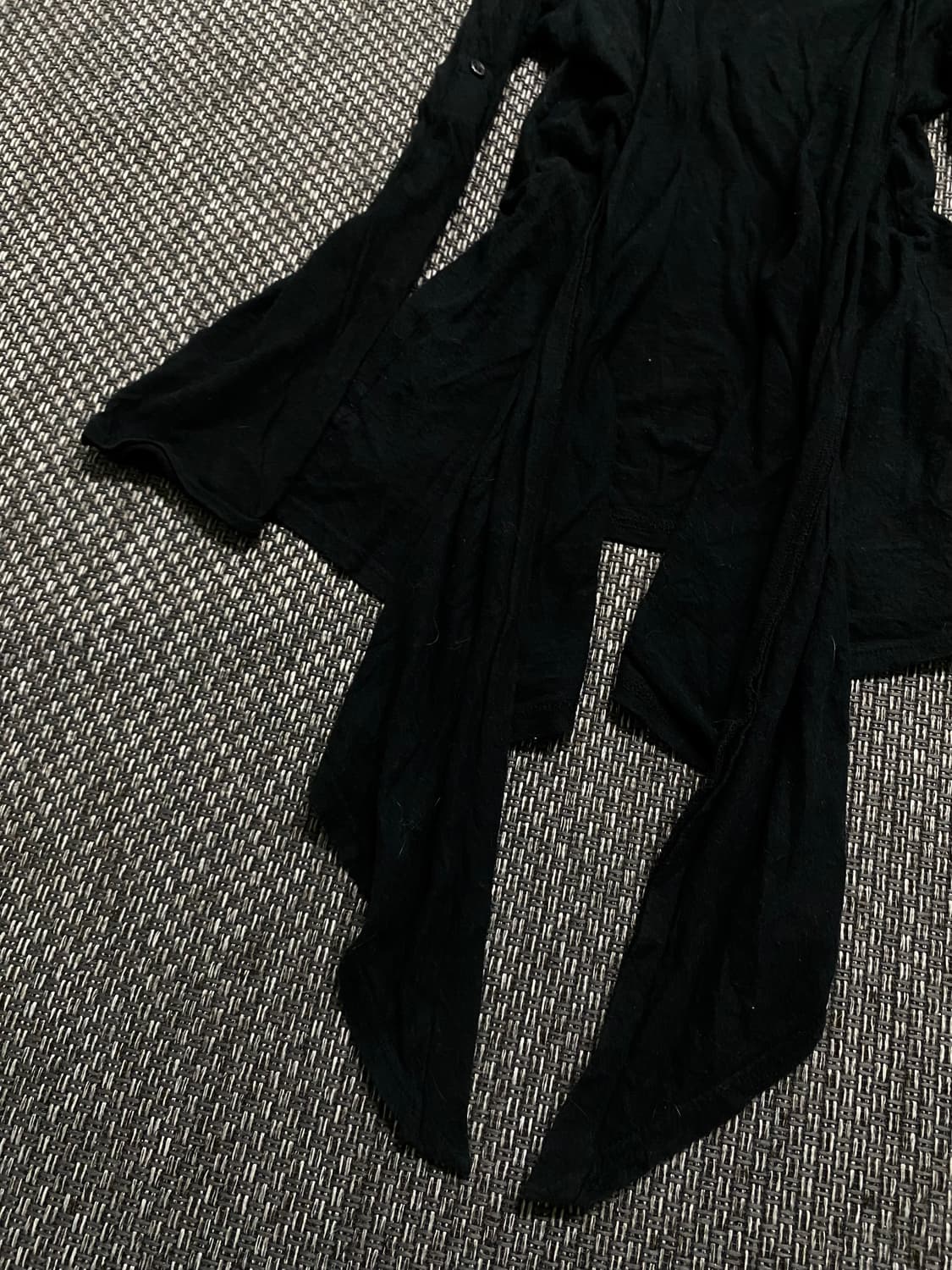 [Moussy] Black unbalanced Cardigan 상품이미지2