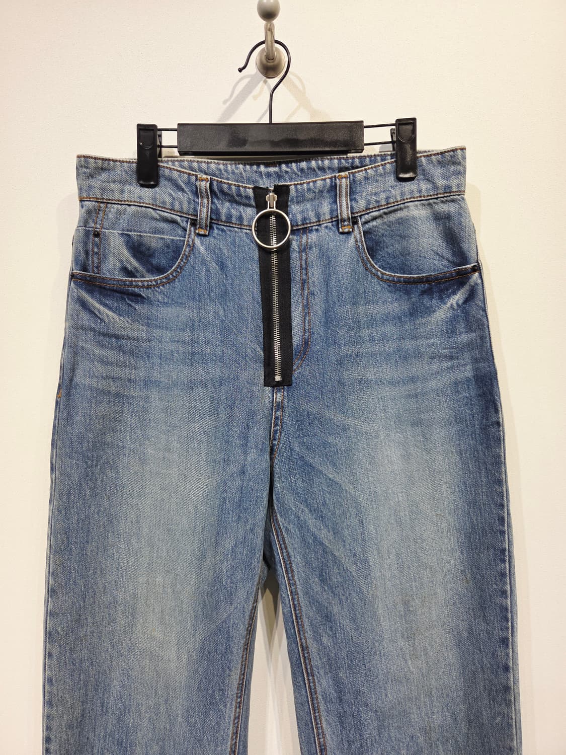 SYSTEM 시스템 O링 지퍼 밑단 배색 데님 팬츠 상품이미지3