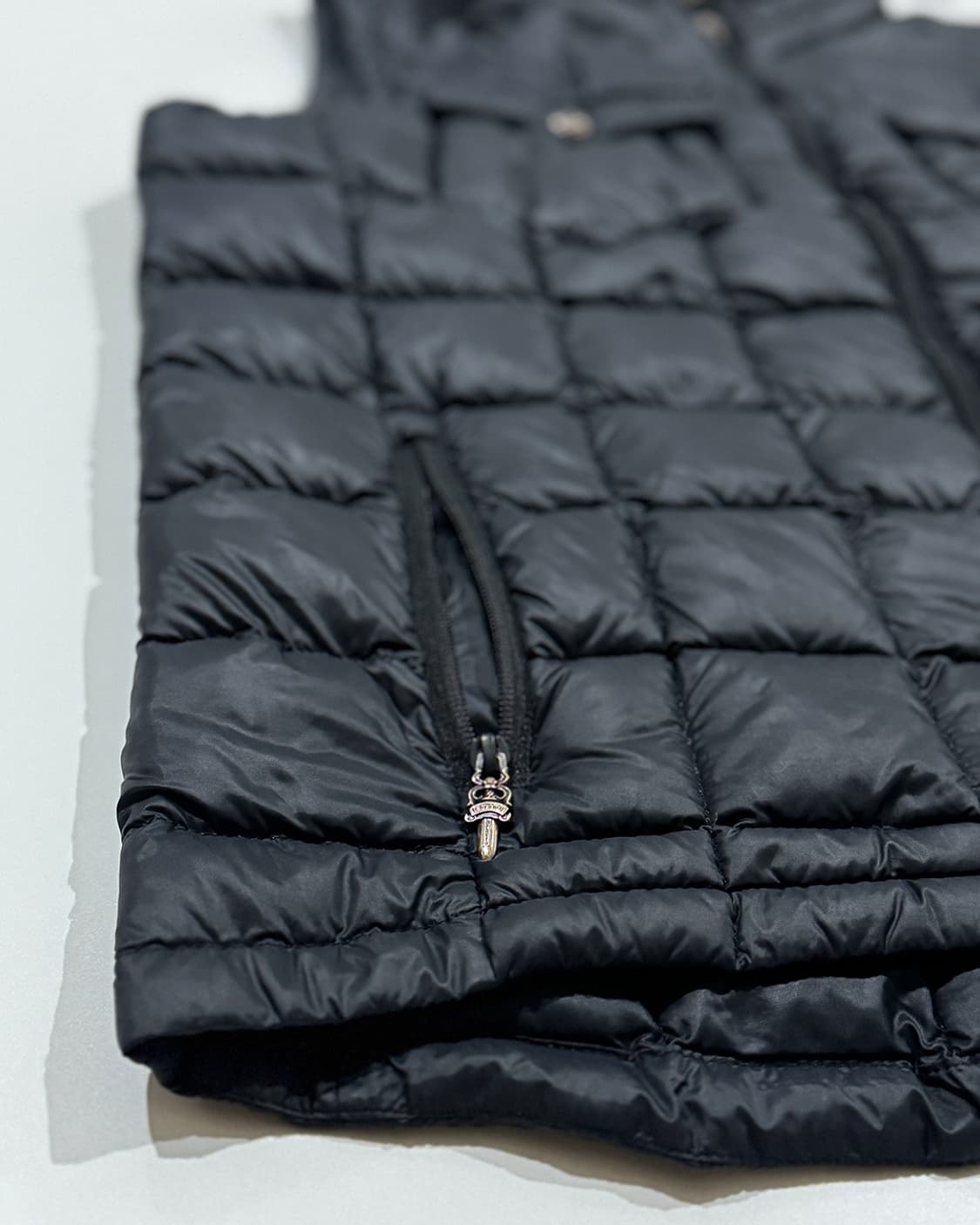 Chrome Hearts Dagger Puffer Vest 상품이미지6