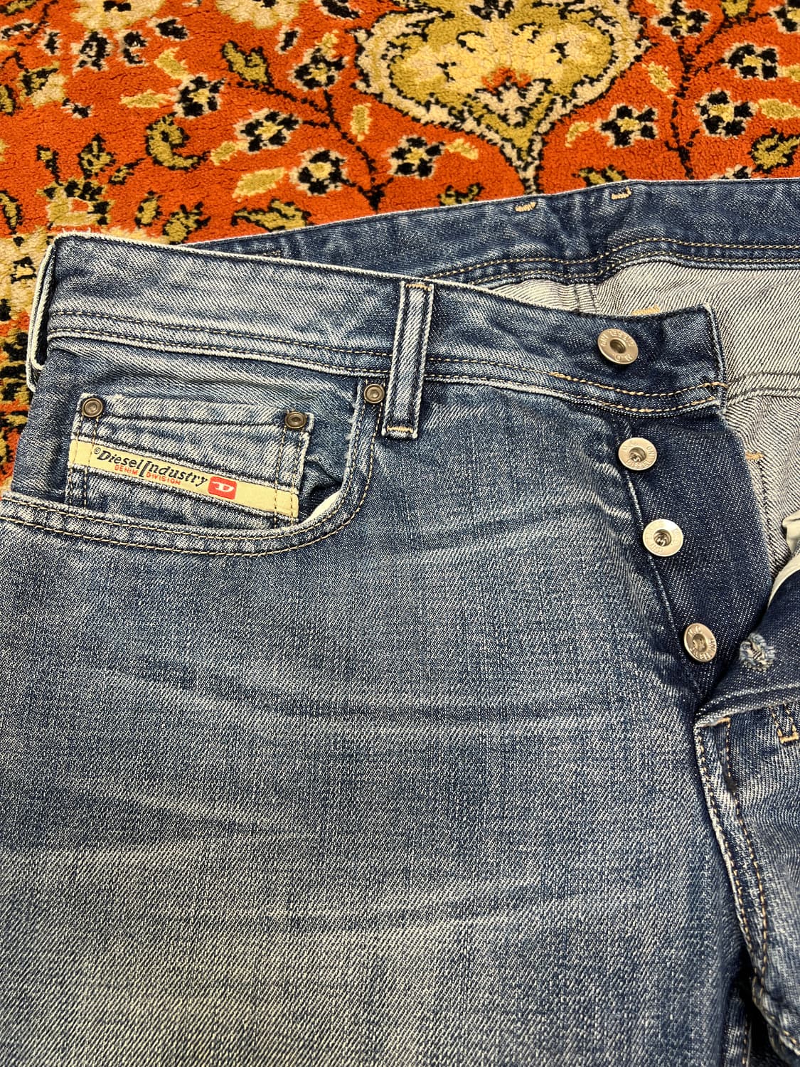 [32] 디젤 자티니 연청 부츠컷 플레어 데님 팬츠 상품이미지3