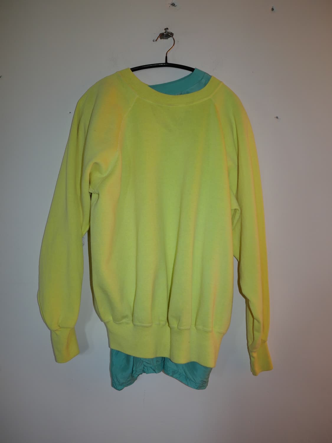 vtg lemon sweatshirt 상품이미지1