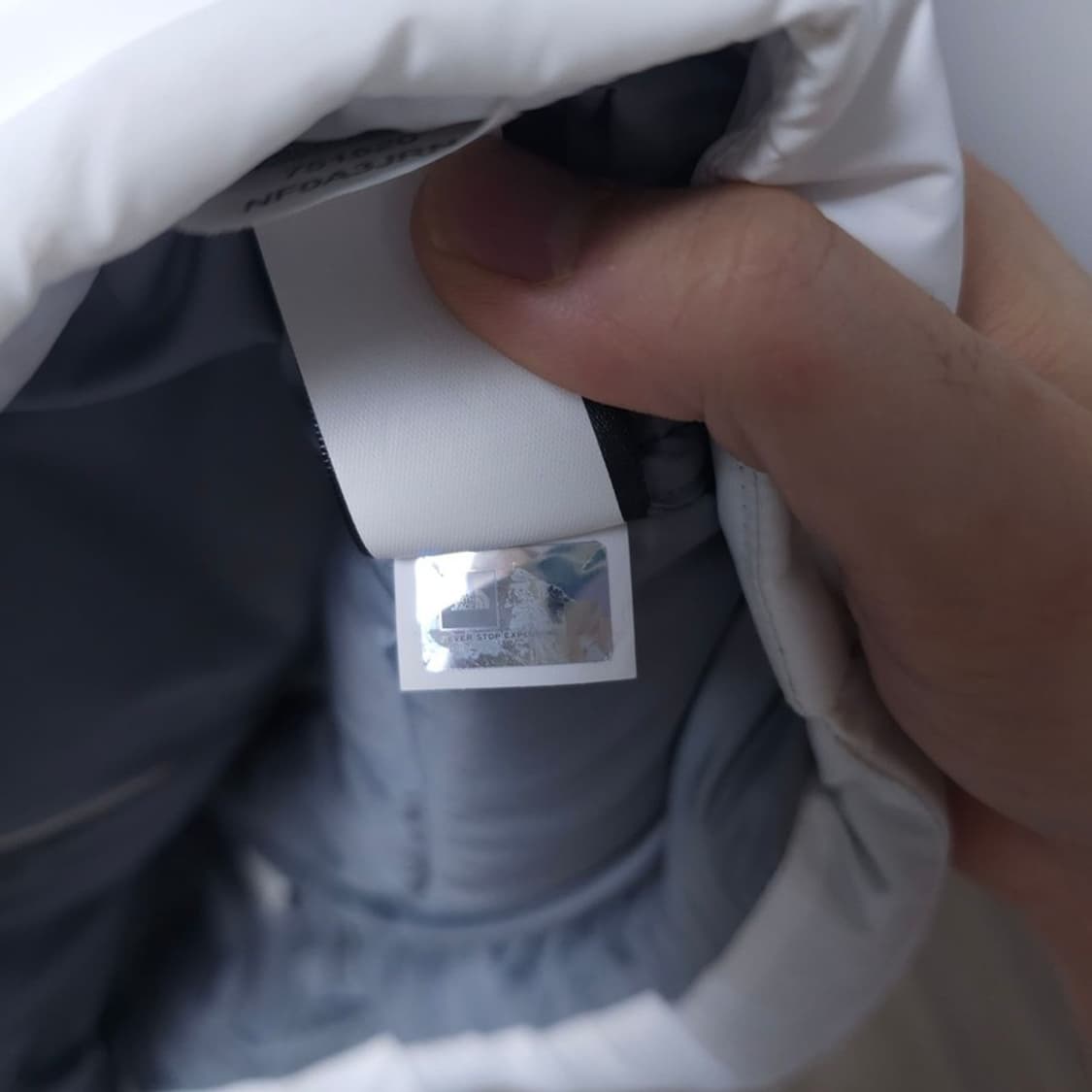 노스페이스 화이트 조끼패딩 M 상품이미지4