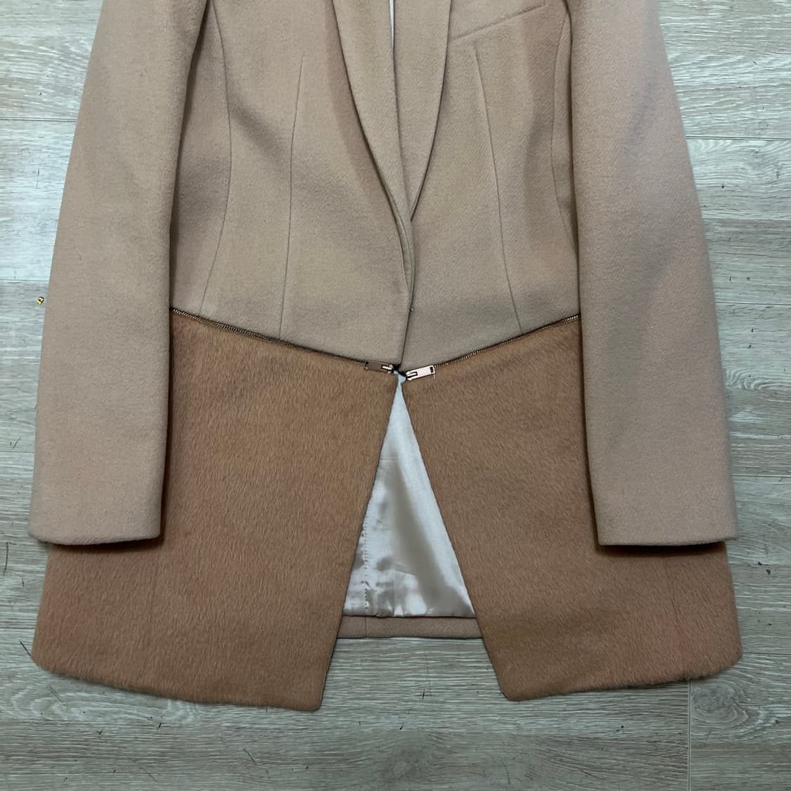 듀엘 여성 수리알파카 블렌드 배색코트 [베이지] 88-98-160 상품이미지3