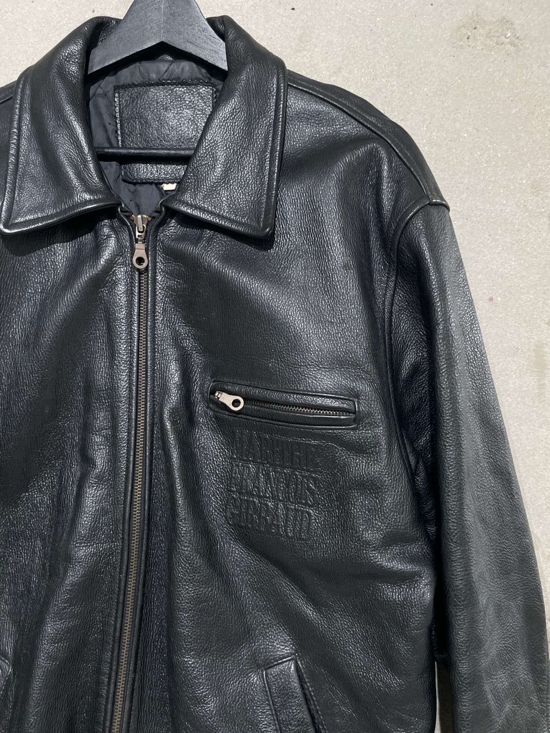 마리떼 프랑소와 저버 블랙 로고 레터링 레더 자켓 상품이미지3