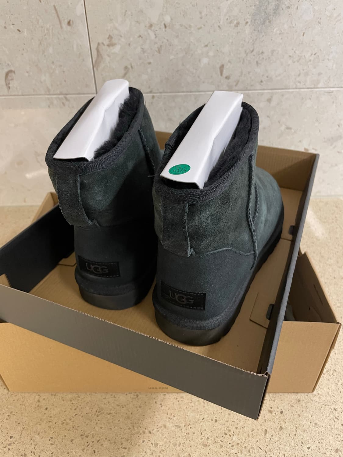 [US9] 어그 클래식 미니 블랙 270사이즈 상품이미지2