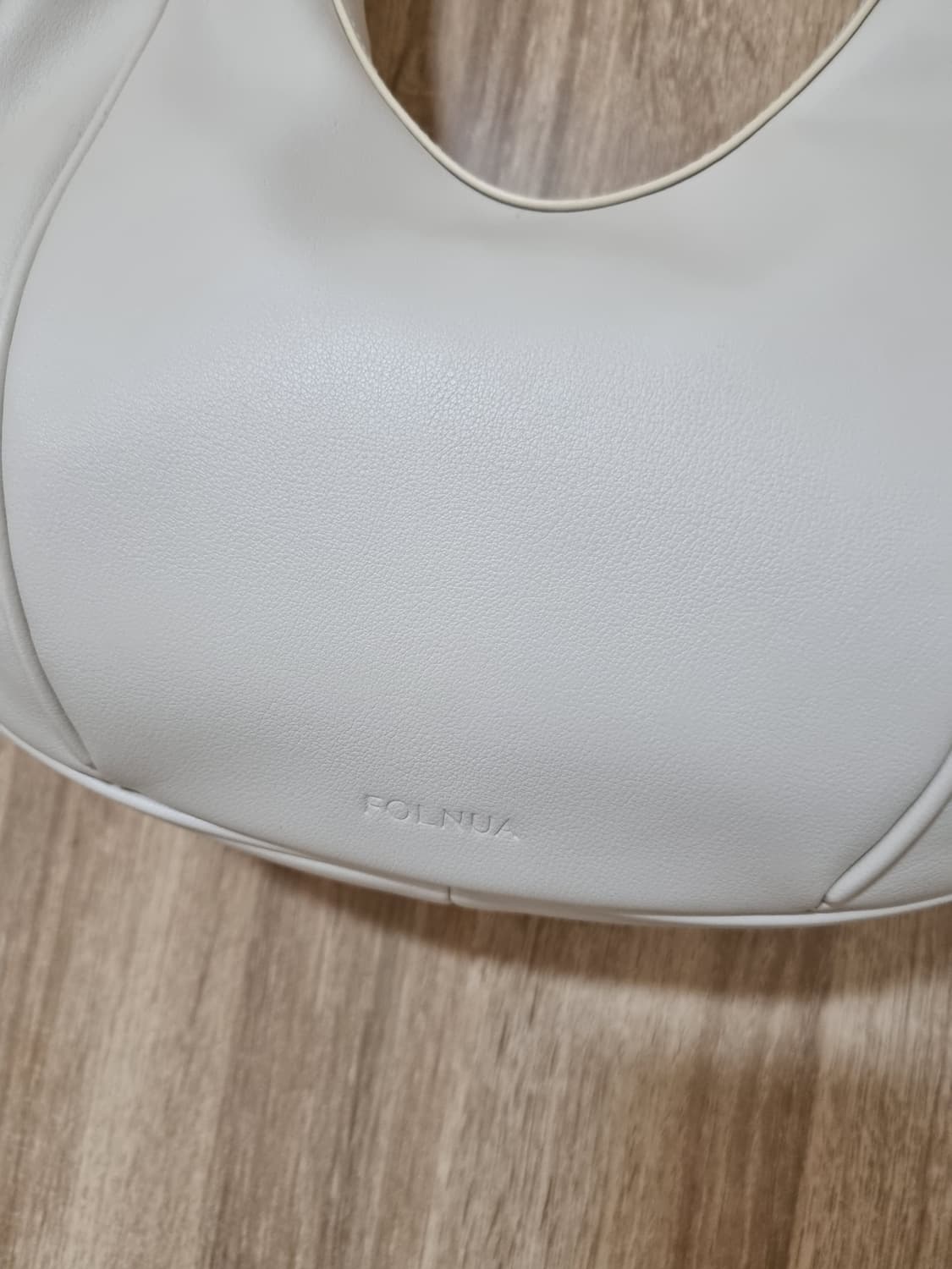 폴뉴아 오벌백 상품이미지2