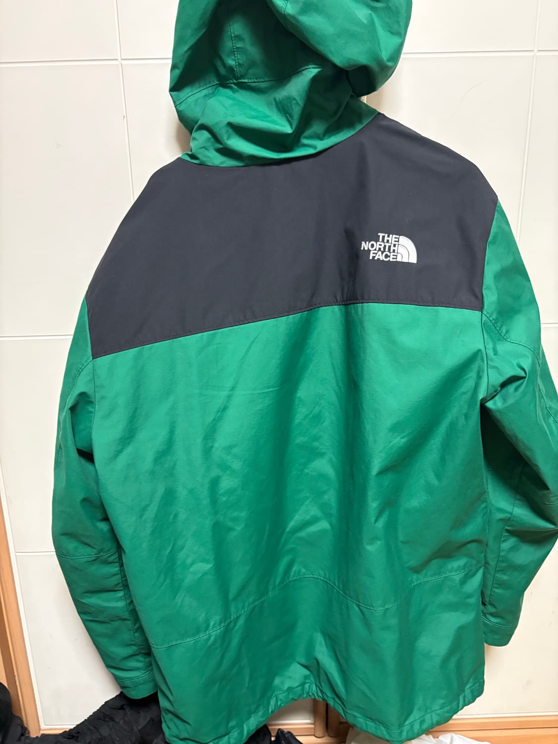 노스페이스 바람막이 상품이미지2
