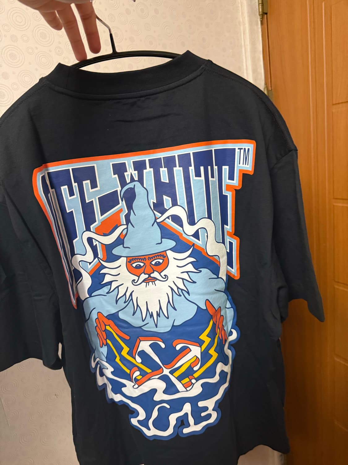 오프화이트 위즈스케이트 오버반팔 s사이즈 새상품 상품이미지2