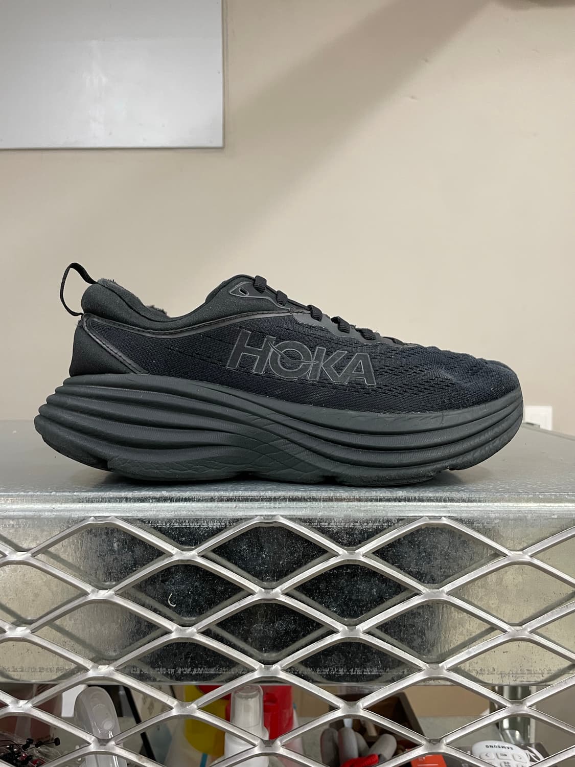 호카 본디 8 블랙 255 상품이미지4