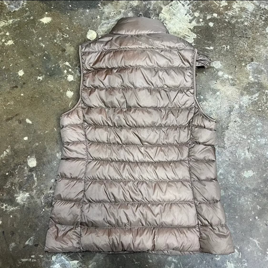 S) 유니클로 울트라라이트다운 경량 패딩조끼 베스트 상품이미지5