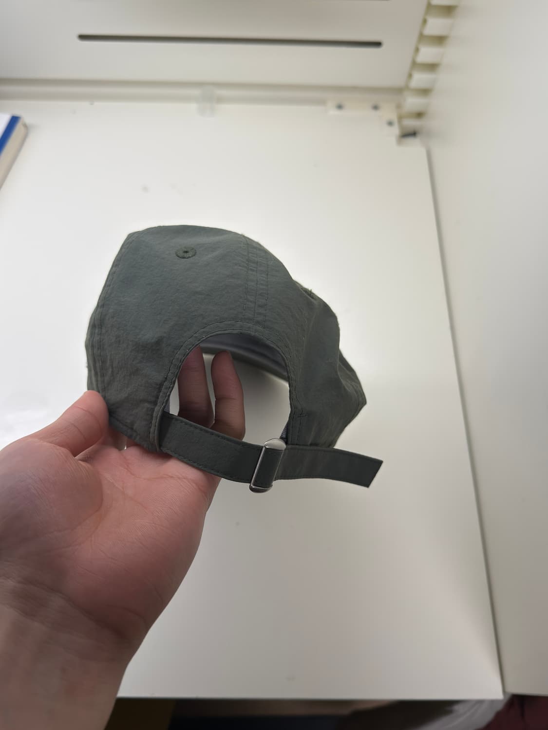 뉴에라 나일론 볼캡 카키  상품이미지3