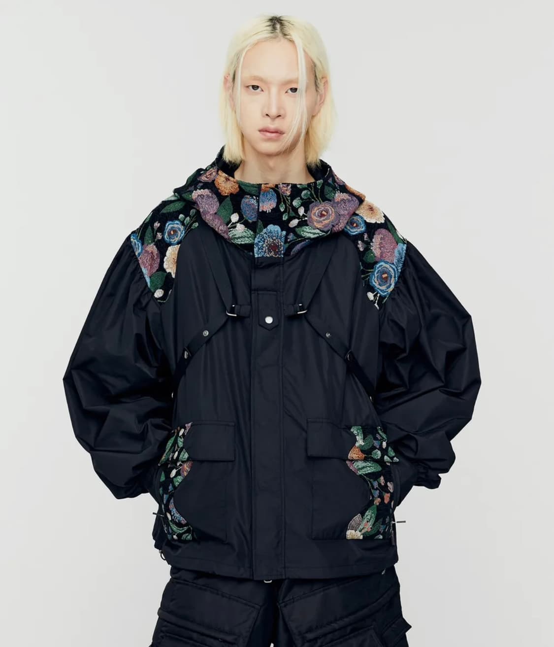 앤더슨벨 퍼프 슬리브 하네스 점퍼 상품이미지1