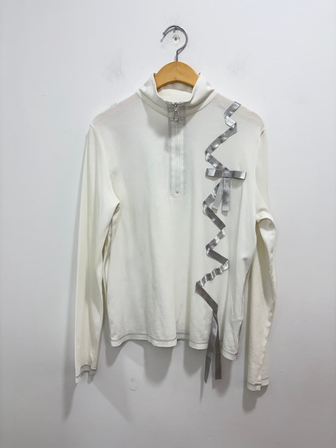 랑방 스포츠 리본 반집업 티셔츠 상품이미지6