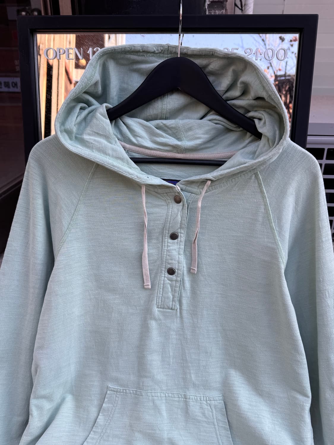 파타고니아 버튼업 후드티 상품이미지2