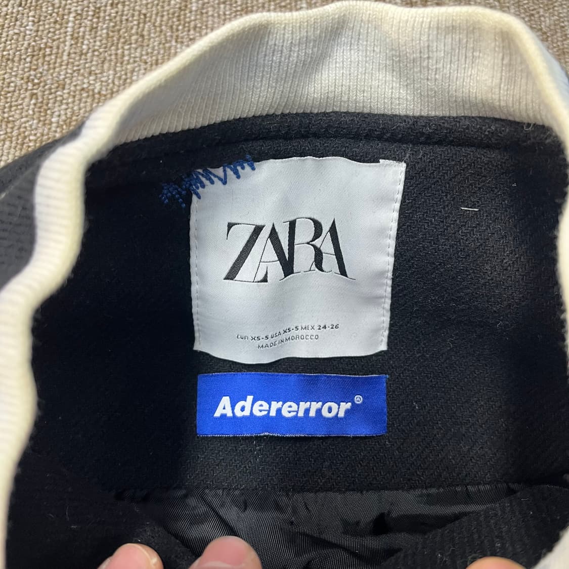 자라 x 아더에러 봄버 자켓 상품이미지5