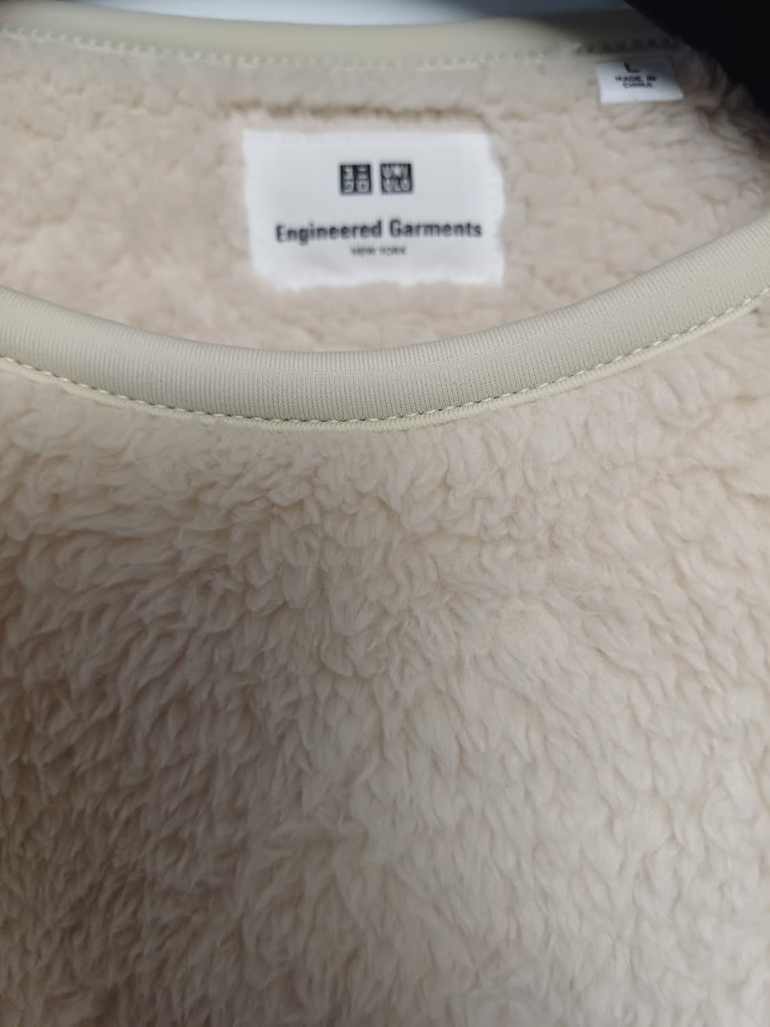 유니클로× 엔지니어드 가먼츠 콜라보 후리스 맨투맨 상품이미지3