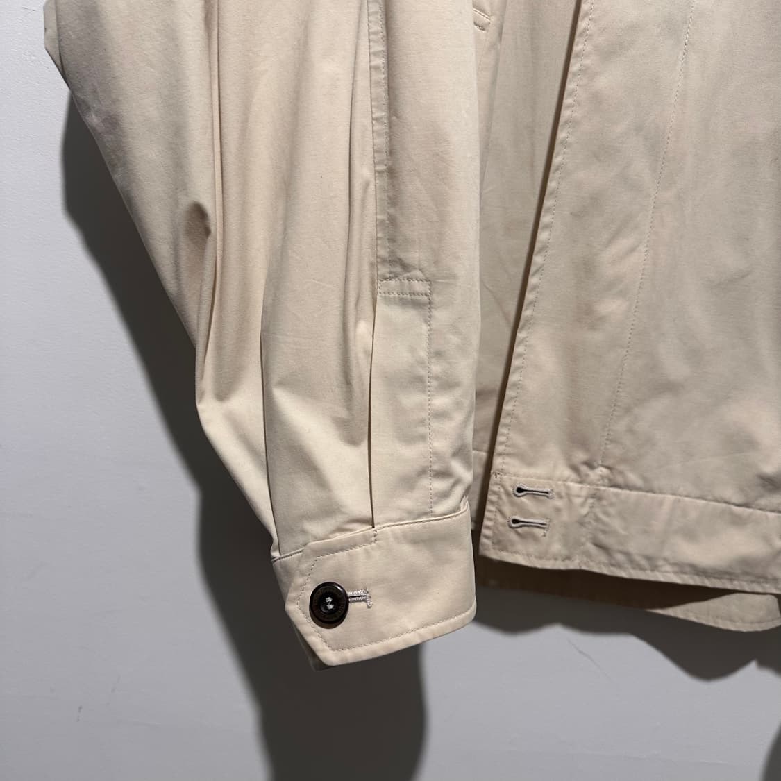 버버리 엠블럼  베이지 자켓 상품이미지4