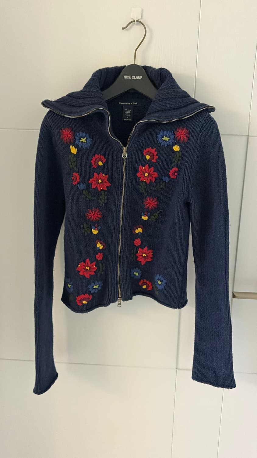 아베크롬비 니트 집업44,마른55 상품이미지1