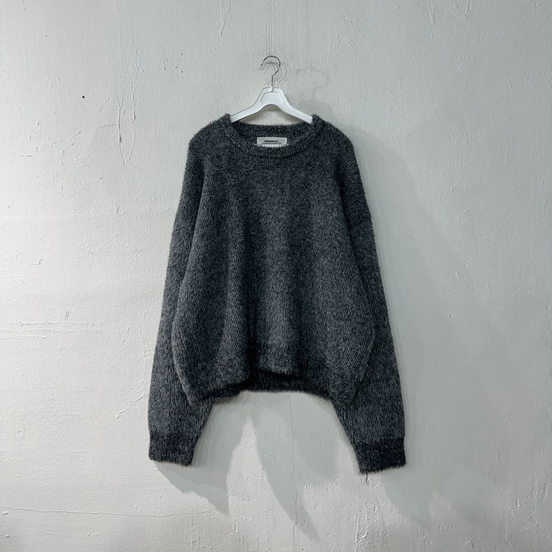 노메뉴얼 크롭 헤어리 니트 L 상품이미지1