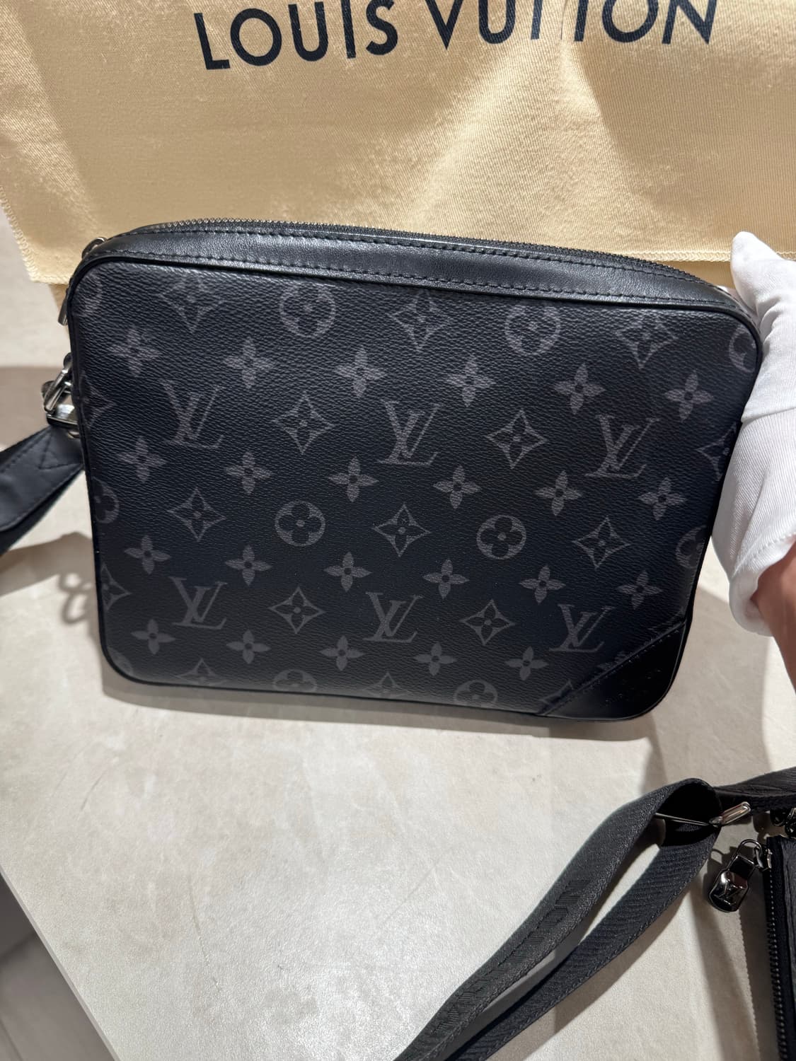 (정품) 루이비통 이클립스 트리오 메신저백 상품이미지2