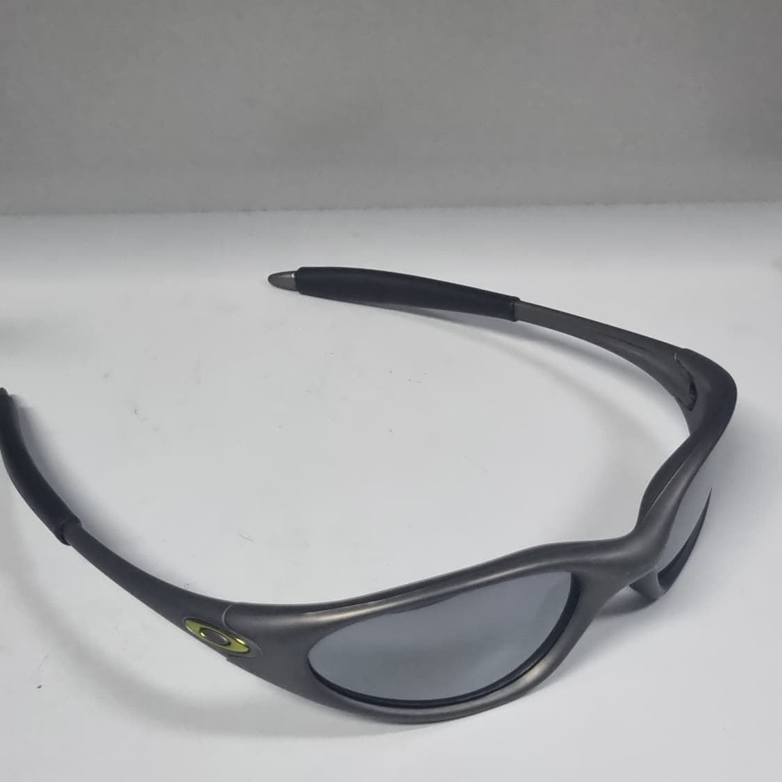 오클리 미뉴트 1.0 FMJ 건메탈 상품이미지7