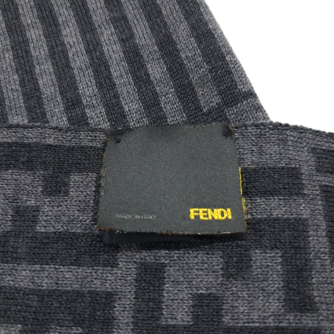 MX370 펜디 이태리판 울 주카 패턴 머플러 상품이미지5