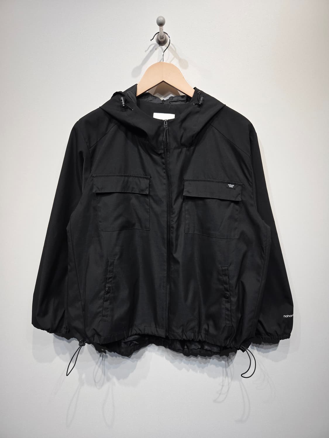노앙 크루 (nohant crew) 블랙 후드 바람막이 자켓 상품이미지2