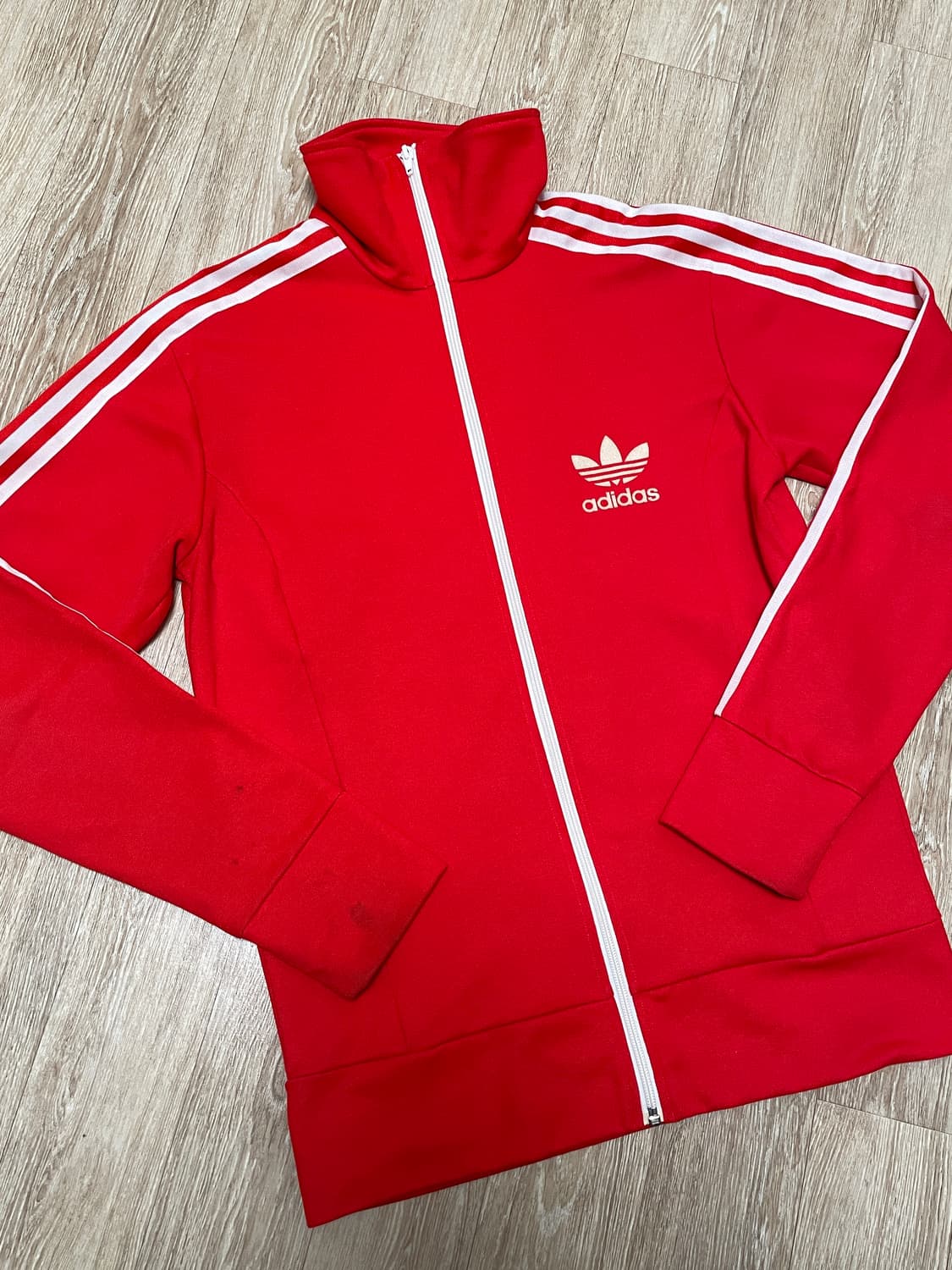 아디다스 레드 유로파 져지 상품이미지1