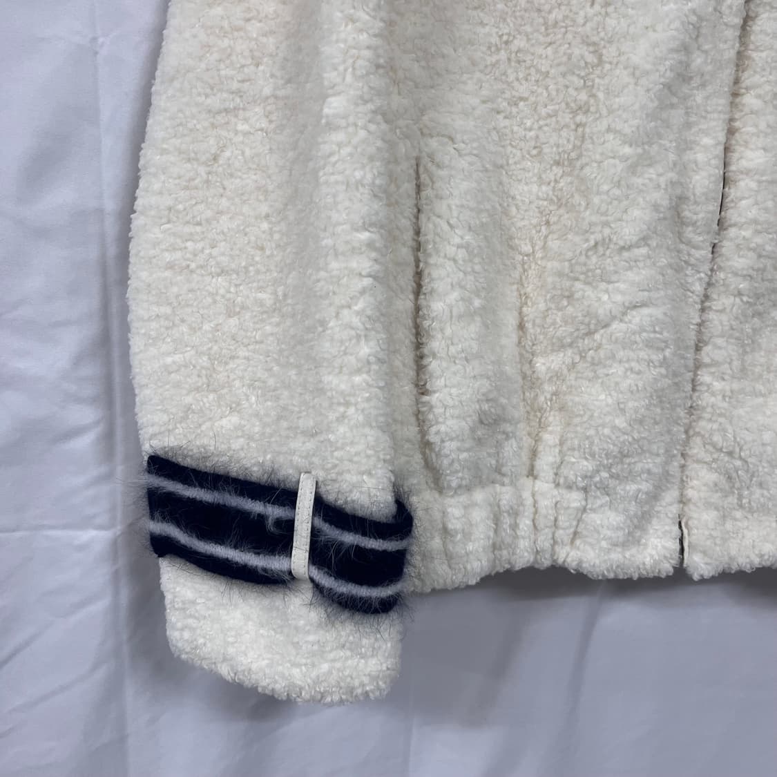 산드로(SANDRO) 퍼 자켓 상품이미지4