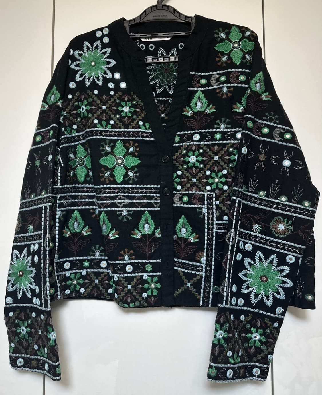 자라 블랙 자켓 에스닉 자수 장식 상품이미지1