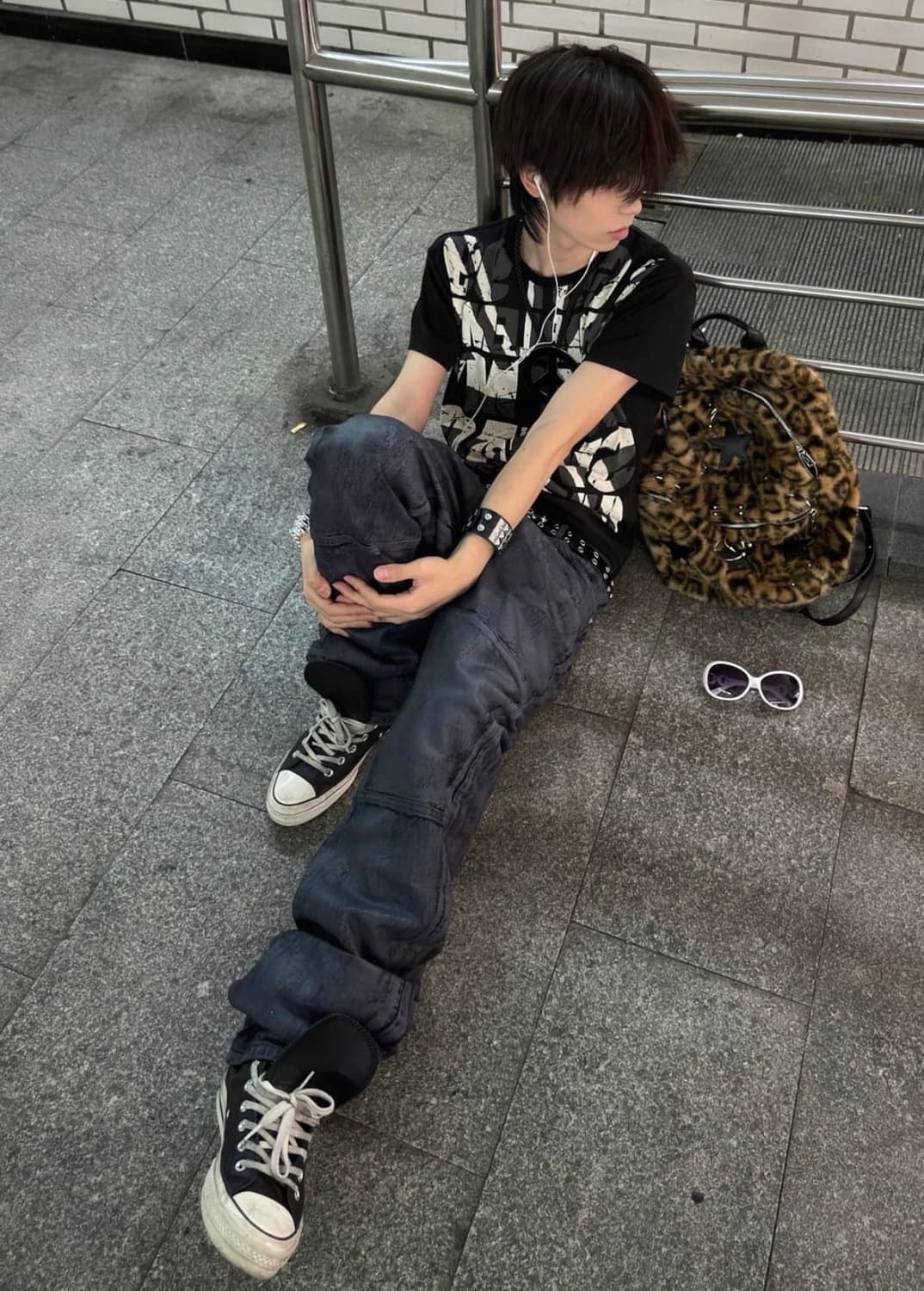 그래피티 프린팅 스트릿 반팔 티셔츠 상품이미지2