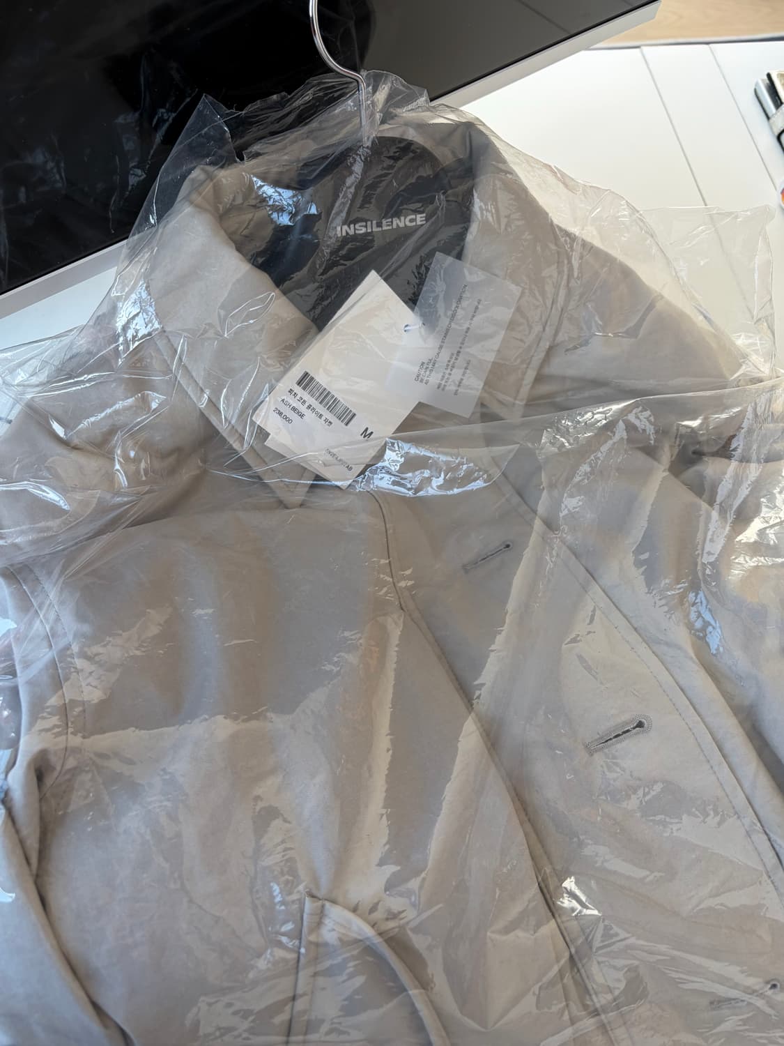 인사일런스 봄버 자켓 (새상품)  상품이미지2