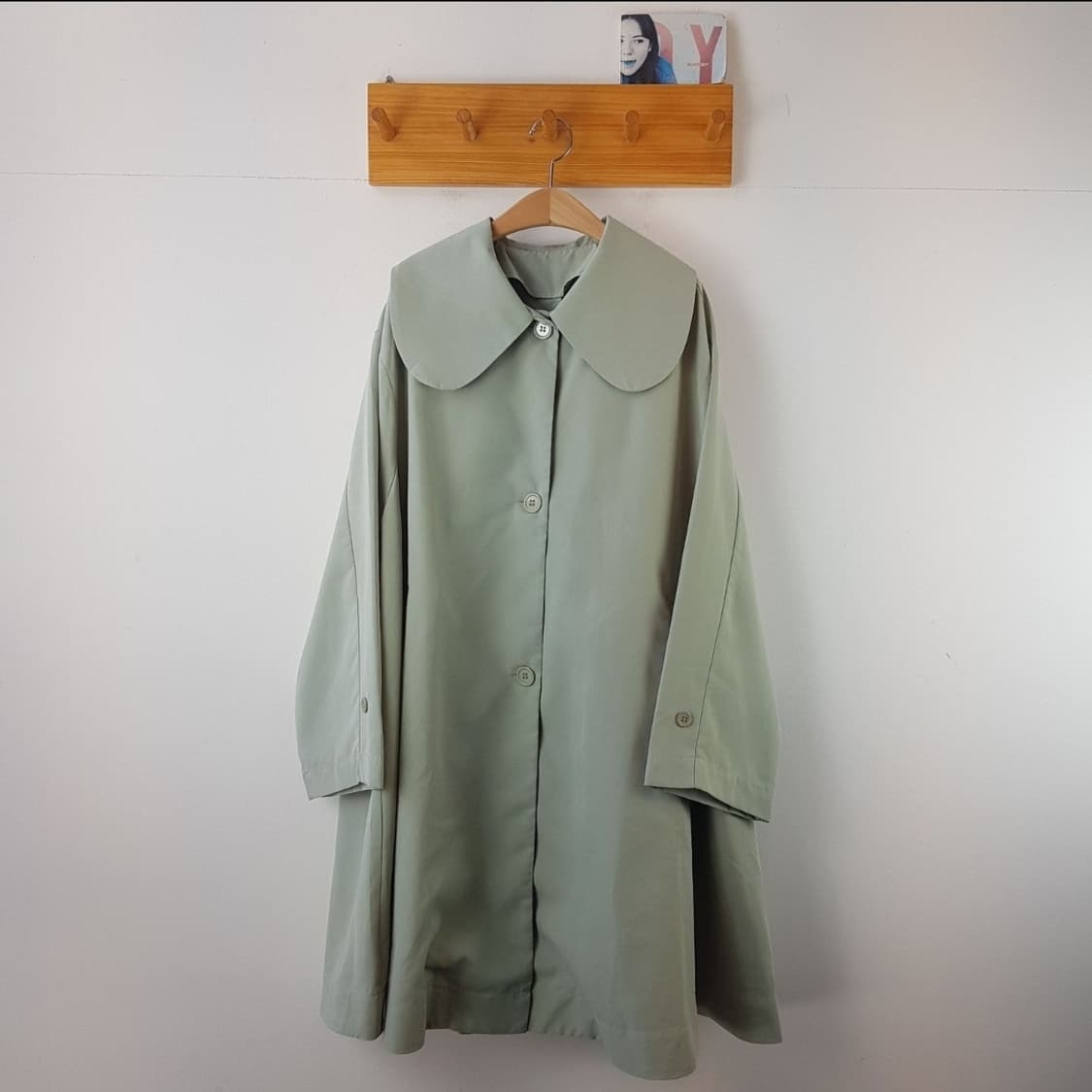 라운드 칼라 스텐 컬러 코트 상품이미지3