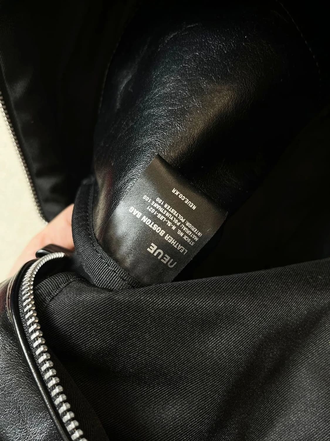 노이에 NEUE 올시즌 레더 보스턴백 A1861 상품이미지10