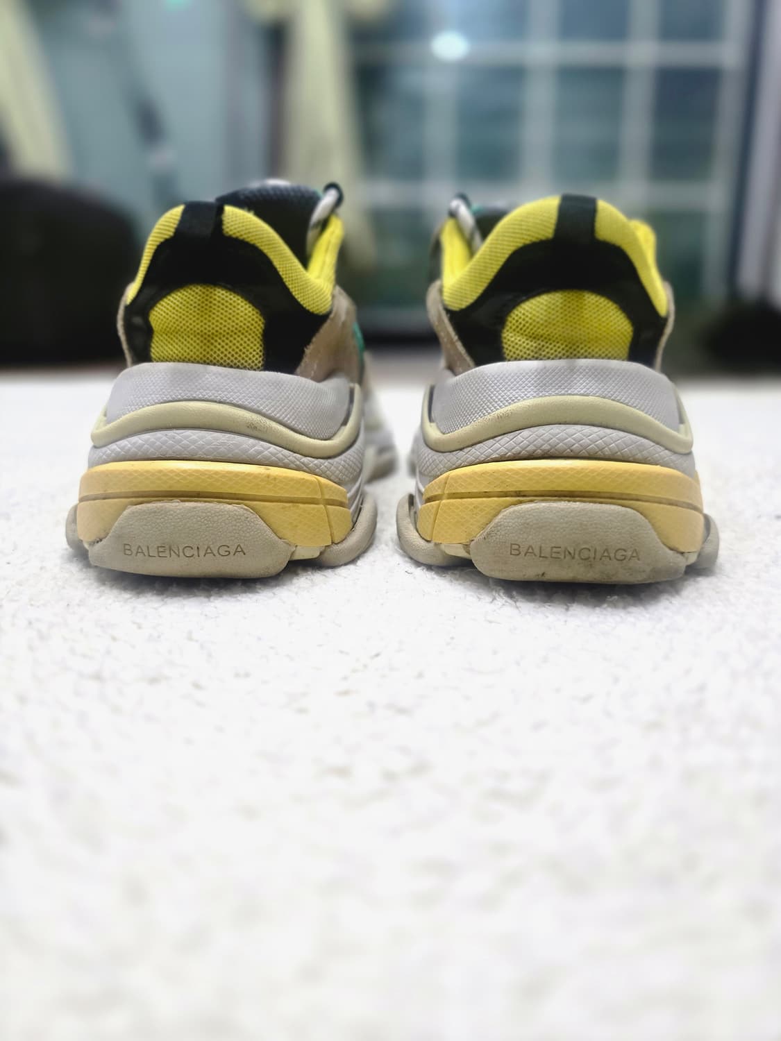 발렌시아가 트리플S 스니커즈 36 상품이미지3