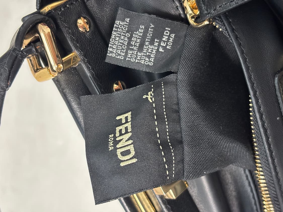 🖤 FENDI 펜디 피카부 미니 블랙 금장 토트백 🖤 상품이미지6