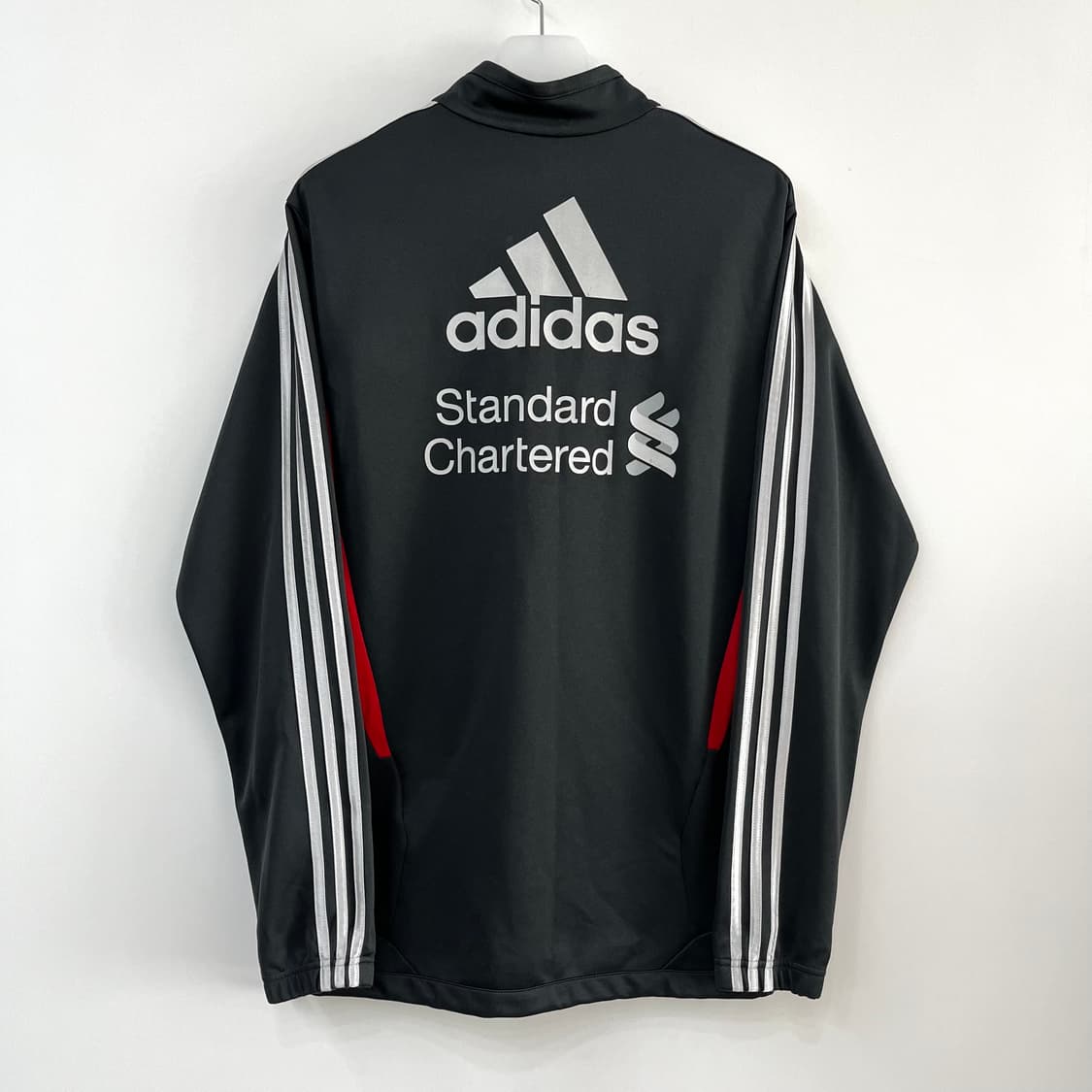 아디다스 리버풀 반집업 실버 삼선 트레이닝 탑 상품이미지3